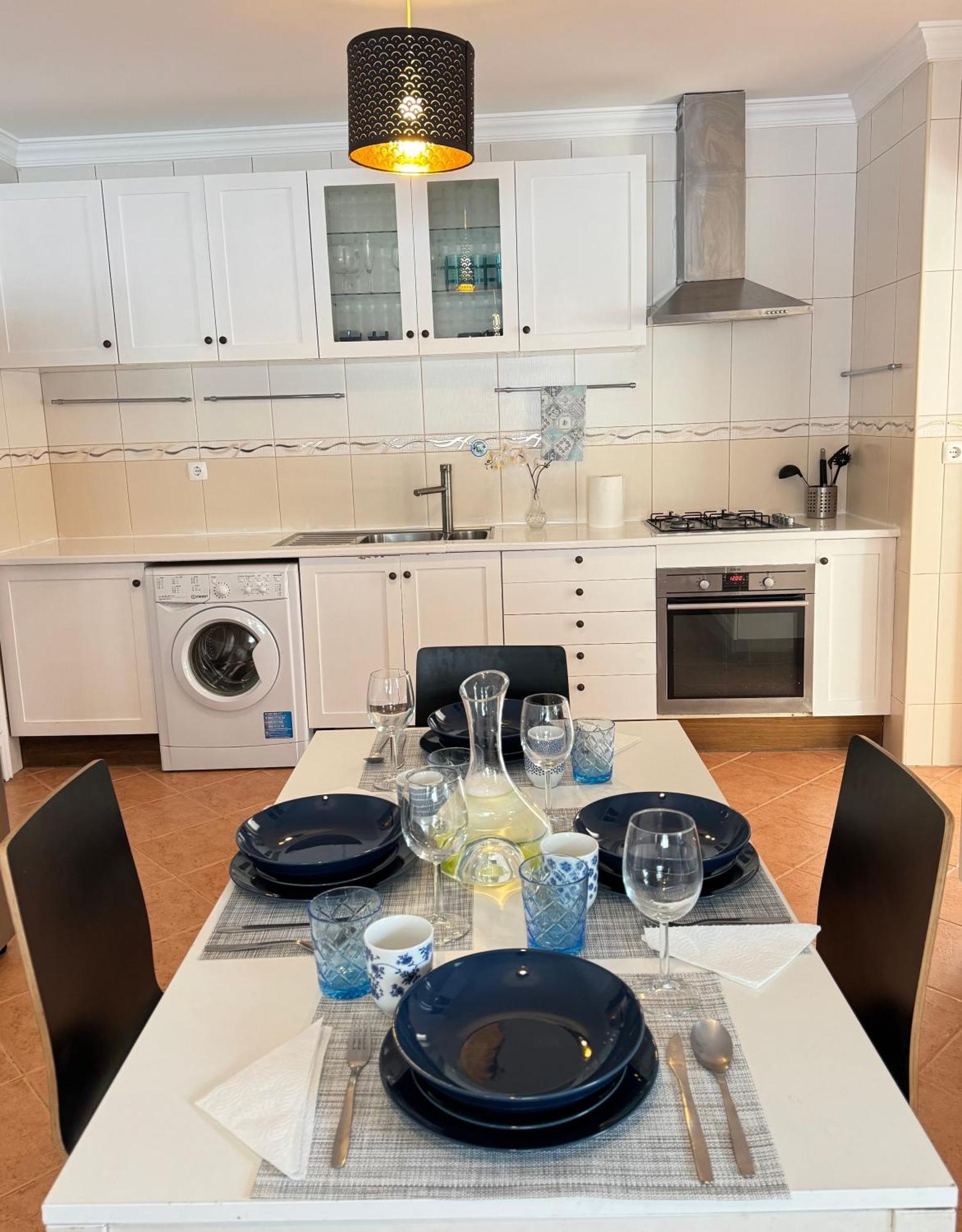 Villa Bonita Guesthouse Albufeira Old Town Luaran gambar