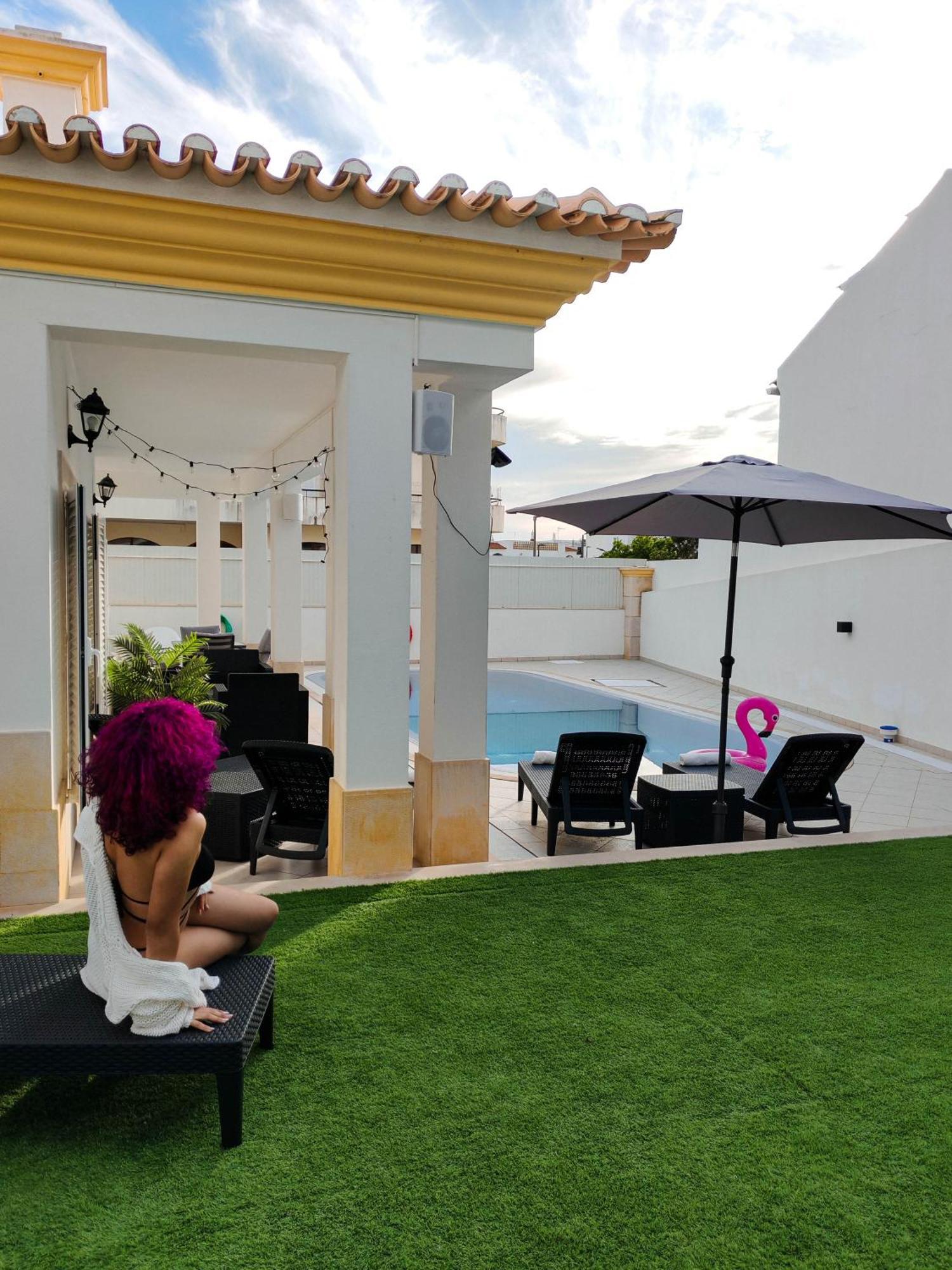 Villa Bonita Guesthouse Albufeira Old Town Luaran gambar